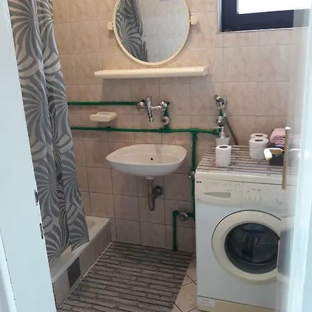 Apartment Dijelovi *